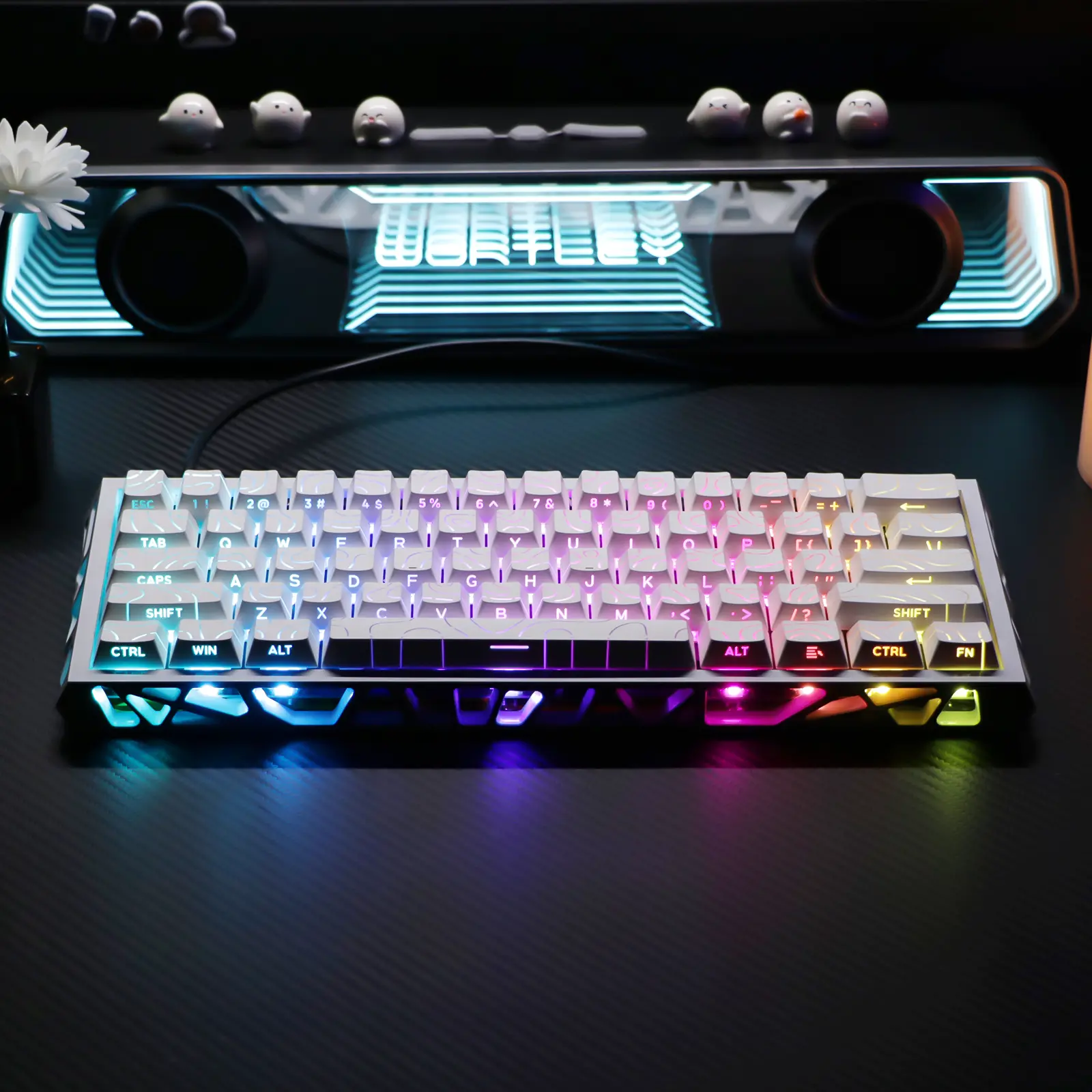 Hollow Contour White Keyboard