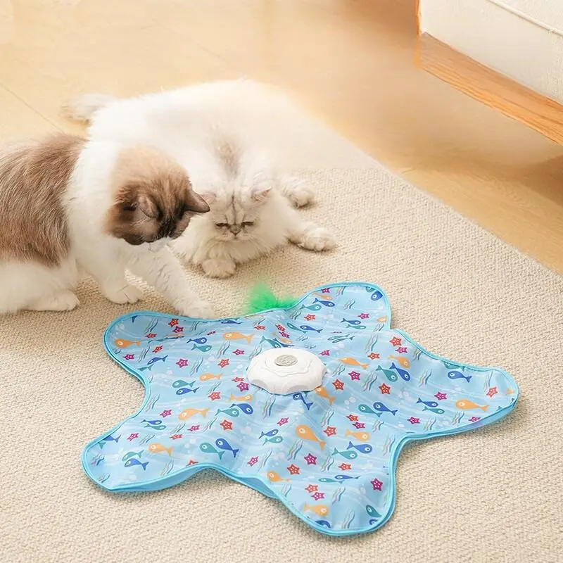 Electric interactive cat toy, an automatic rotating rubber cat toy suitable for indoor cats. Durable and bite-resistant electric version, an interesting moving toy for bored kittens.
