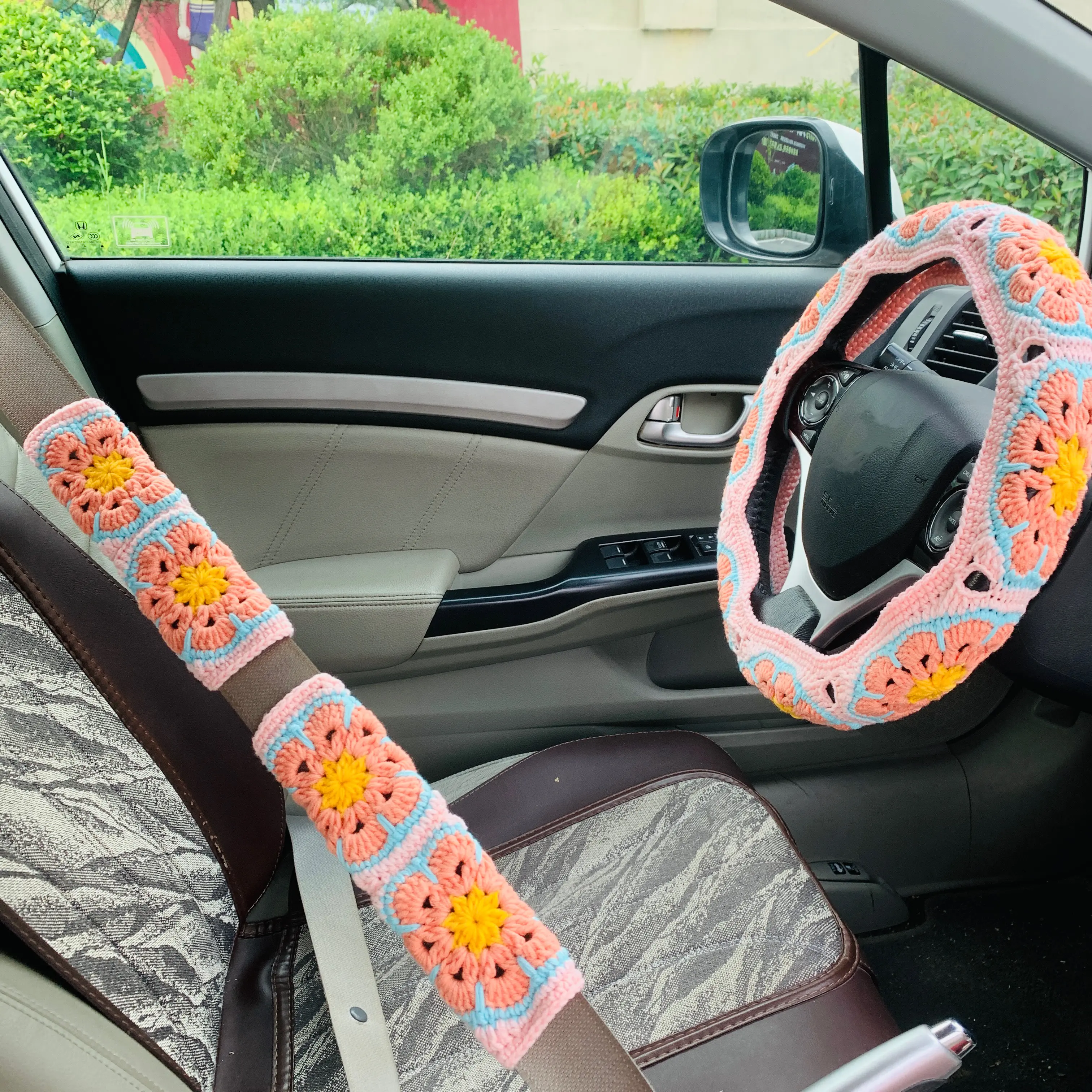 Handmade galsang crochet steering wheel cover and seat belt cover car set decor