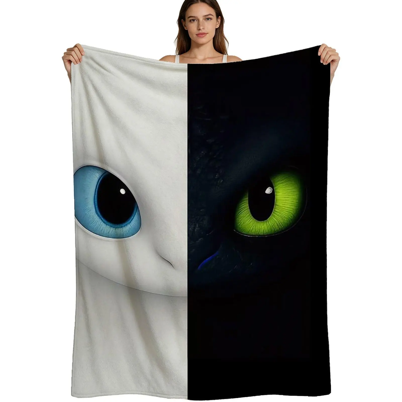 How To Train Your Dragon Toothless Duo Light Fury Fan Art Warm Flannel Blanket - Soft Fleece Fabric, Multi-Size (4 Options), Bedroom Decor, Single Pack For Franchise Fans