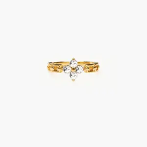 en route 18K Gold Plated Lucky Clover Ring in Gold, US Size 6-8, Stackable Dainty Ring for Layered Luck & Everyday Sparkle