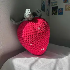 Crochet Giant Strawberry