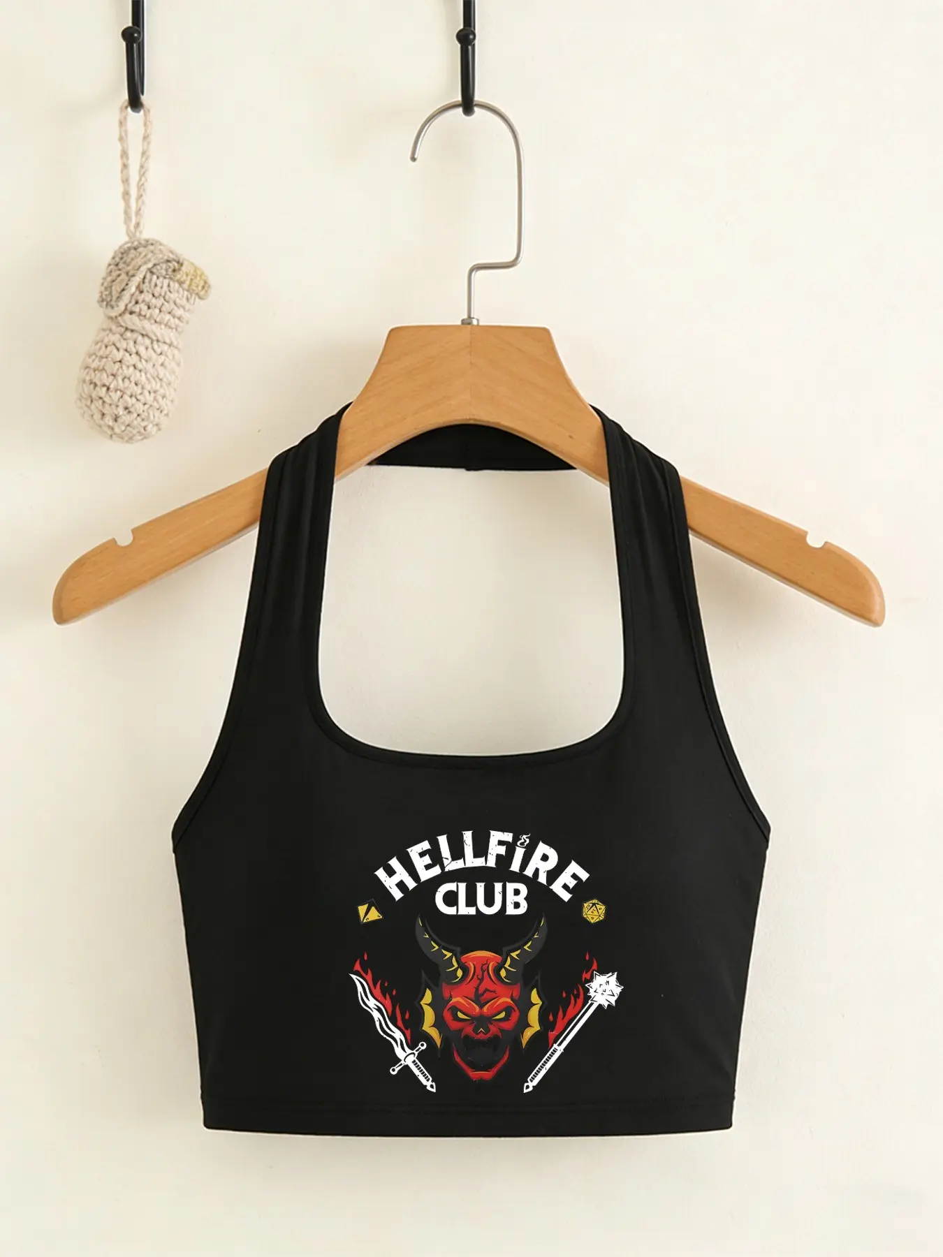 Hellfire Club Letter Print Halter Crop Top, Casual Y2K Style Slim-Fitting Backless Vest, Sleeveless Lady's Top for Summer & Spring, Trendy Retro Streetwear