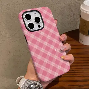 Retro Country Style Checkered Phone Case for iPhone 17, 17 Pro, 16 Pro Max, 15P, 13, 11, 12, XS, 8 Plus, 7 Glossy 2-in-1, Animal Phone Case, Phone Cover Cute, Rectangle Phone Case, Mobile Phone Case, Phone Protection, Glossy Phone Cover, Retro Phone Case,