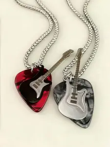 Fashionable Hip-Hop Guitar Pick Pendant Necklace, Unisex Design, Durable Music Lover Accessory, Fashionable Jewelry Accessories, Stainless Steel Chain, All Seasons