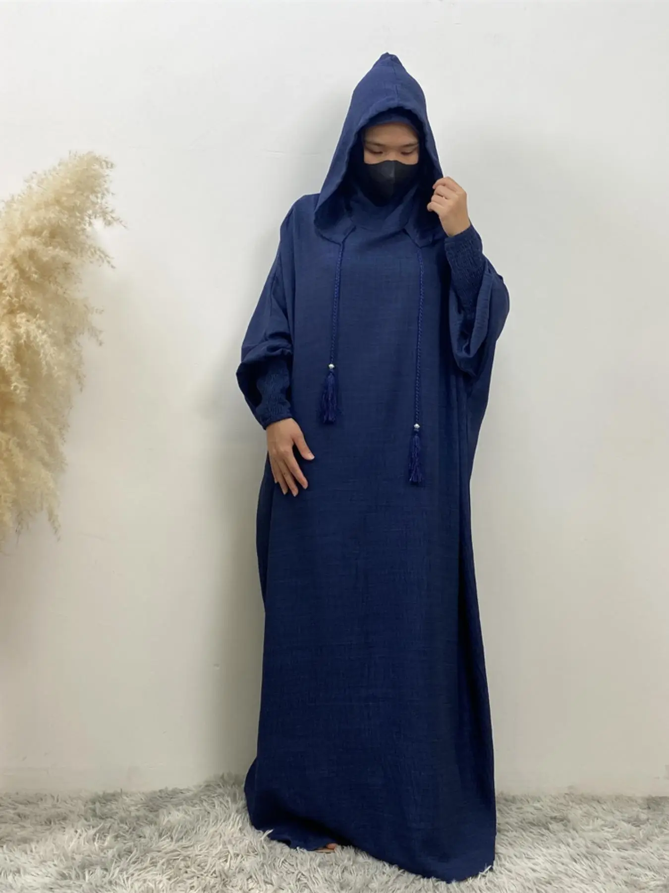 Women's Solid Color Batwing Sleeve Drawstring Hooded Dress, Casual Shirred Cuff Long Sleeve Dress for Spring & Fall, Women's Islamic Clothing for Dail