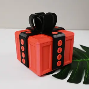 3D Annoyingly Funny Gift Box with Plastic Screws - Interactive Geometric Puzzle Novelty Gag Gift for Christmas, Birthdays, Halloween - Durable Plastic Money Card, Prank Item | Screw Top Container