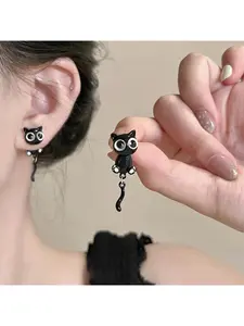 Adorable Pet Cat Earrings for Women Cute Cat Paw Stud Earrings Halloween Christmas Jewelry Gifts Ear Studs