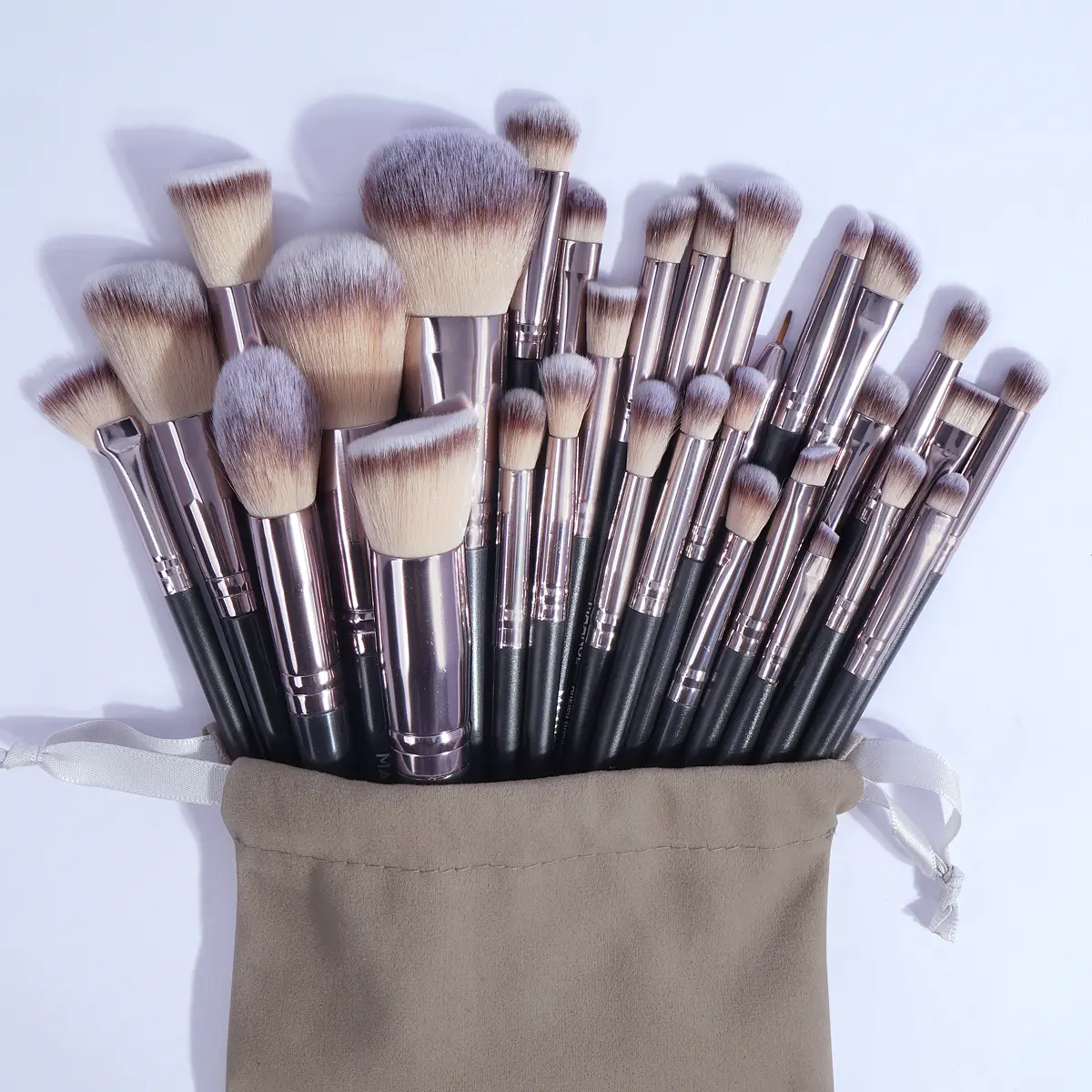30 Counts Brushes with Velvet Bag - Black Coffee