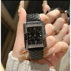 Women's Watch with Moon Phase Display Sun Moon Pattern Dial Genuine Leather Strap Vintage Retro Style Quartz Movement Watch Women Unique Artistic Design rose  gold  watch jam  tangan  wanita