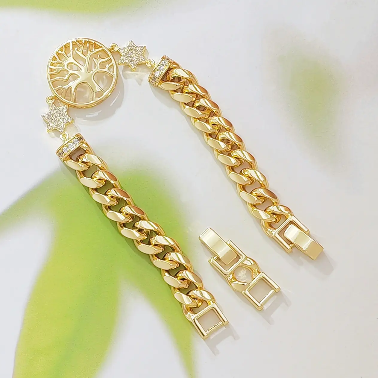 14K Gold Plated Cuban Link Bracelet for Women, Dainty Life of Tree Pendant Bracelet with Micro Pave CZ Star Charms, Adjustable Chunky Chain Stackable Jewelry Gift for Birthday Anniversary