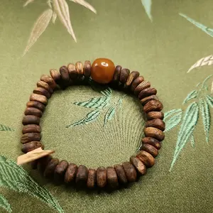 agarwood and jade bracelet