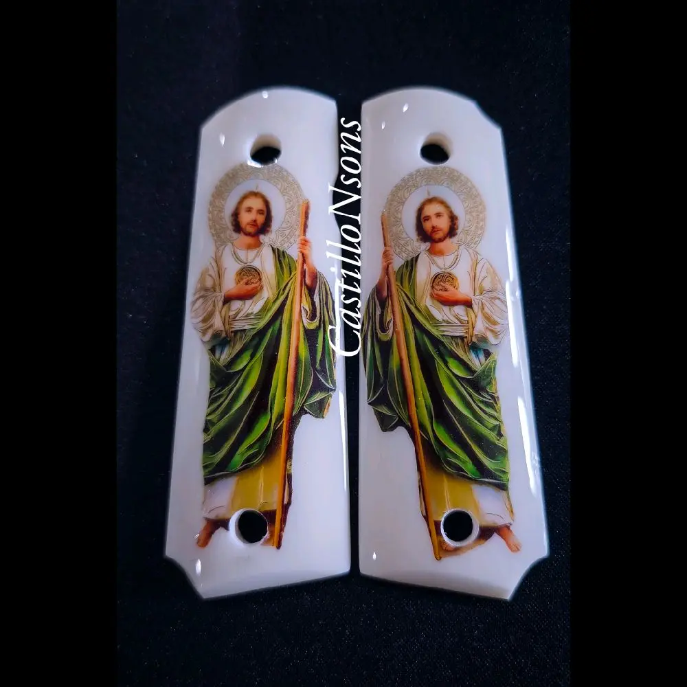 San Judas grips