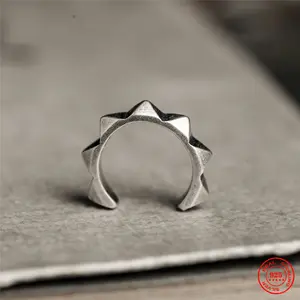 100% 925 Sterling Silver Gothic Style Pyramid Non-Piercing Ear Clips Fake Cartilage Earring For Men Women Hip-Hop Jewelry