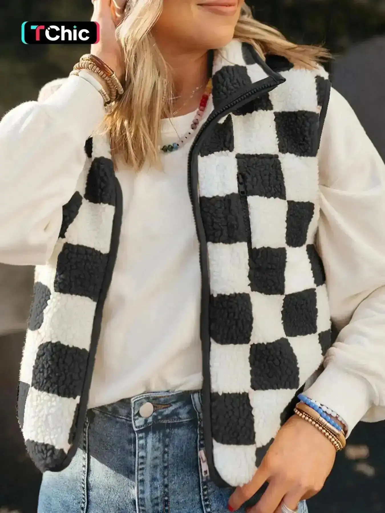 Women's Checkerboard Print Zip Up Fuzzy Vest Jacket, Casual Sleeveless Collared Outerwear for Winter, Ladies Clothes Daily Wear, Plaid Knit Fitted, Soft, Everyday, Womenswear, Soft Touch, Cozy Style, Warm Layer