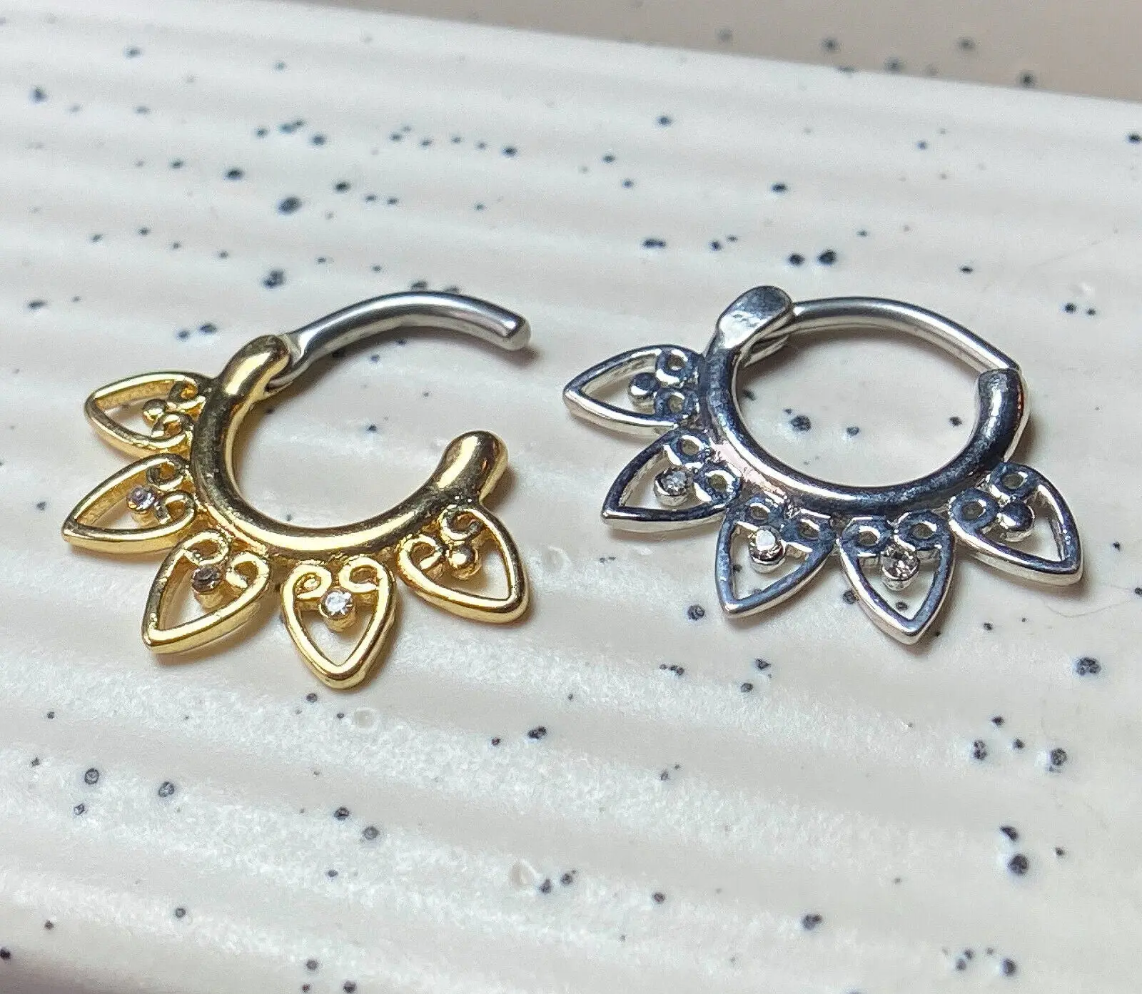 1pc Single Tribal Fan Septum Clicker 316L Surgical Steel 16g Nose Ring