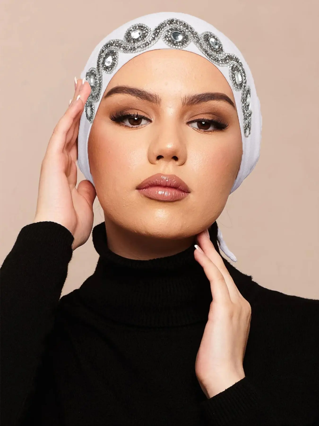 Women's Solid Color Rhinestone Decor Instant Hijab, Modest Fashion Breathable Head Scarf for Daily Wear, Casual Versatile Hijab for Women & Girls