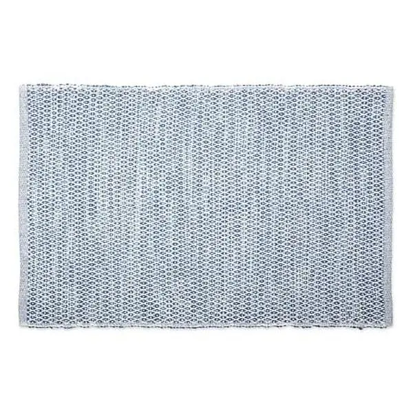 Design Imports 2' x 3' Reversible Diamond Recycled Yarn Rug