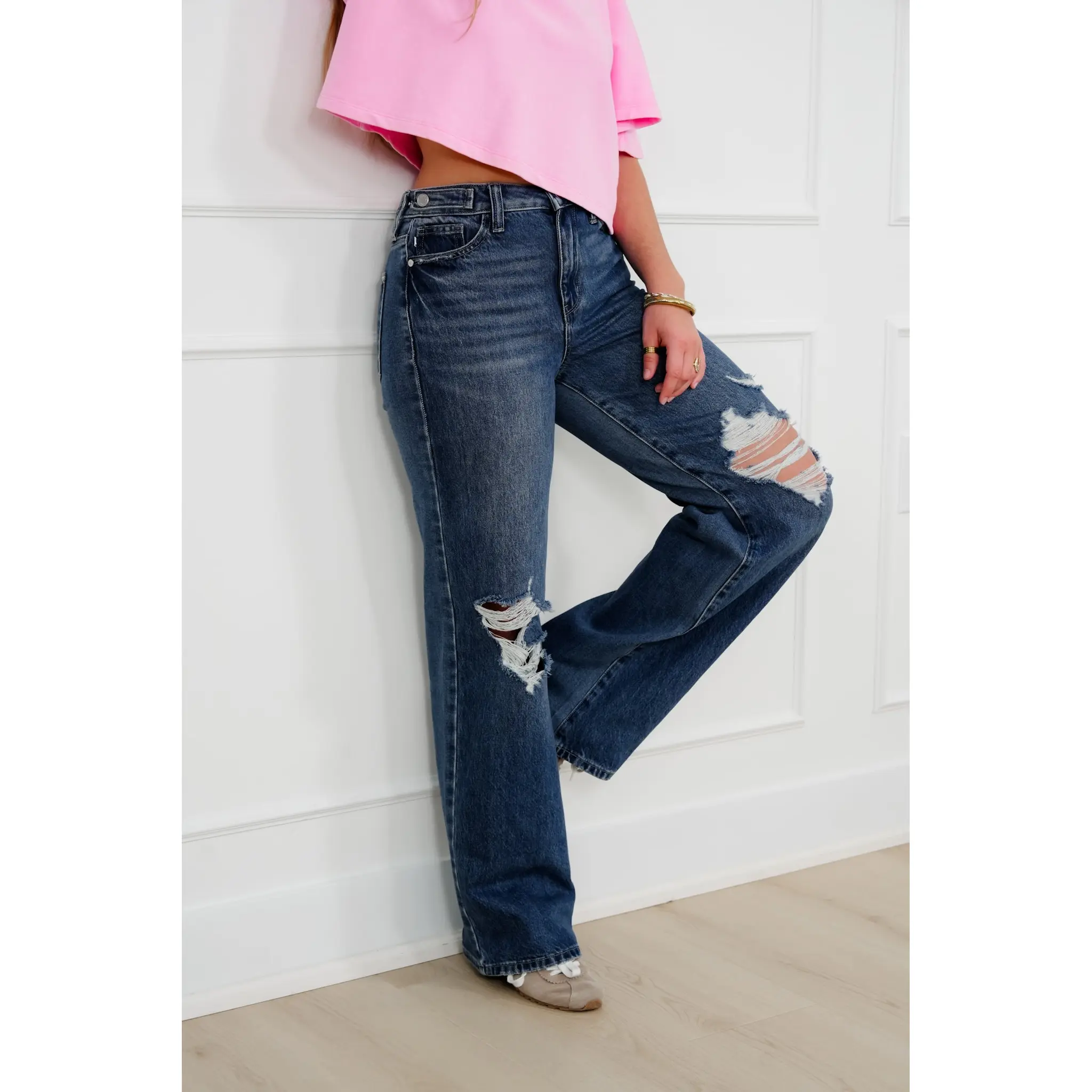 Judy Blue High Rise Medium Wash Rigid Magic Distressed Straight Leg Jeans with Adjustable Waist Band Tabs