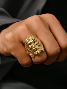 1pc Stainless Steel 18K Gold-plated Inlaid Cubic Zirconia Retro Cross Jesus Pattern Men's Ring Elegant Fashion Rings Summer Accessory