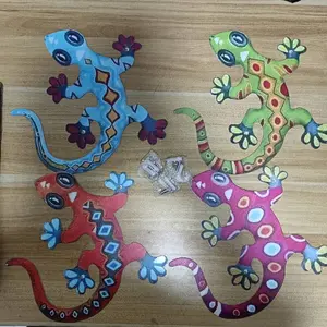 Metal Gecko Outdoor Wall Decoration, 4pcs 3D Metal Colorful Gecko Animal Statue, Garden Yard Decor, Garden Sculptures Statues, Indoor/outdoor, Gift for Family & Friends