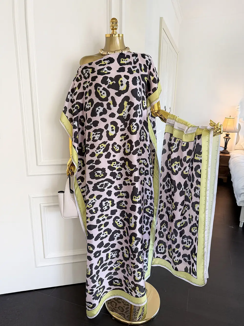 [Laruda-Original style]Elegant Pink Leopard Printed Long Moomoo Robe Set, Woven Fabric Dress with Scarf Headband, Sun Protection Beach Wear