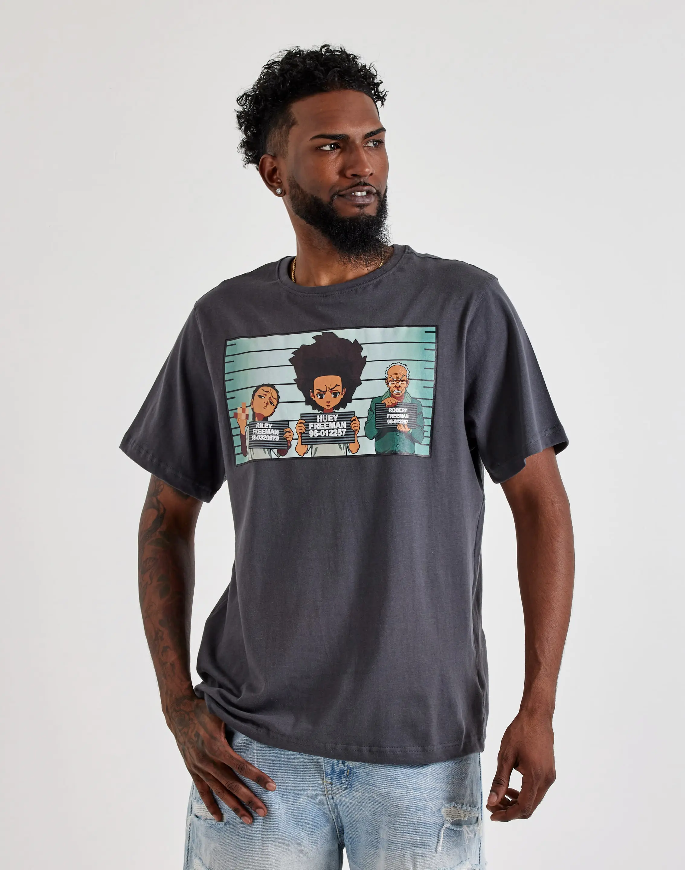 Mens Virtual Threads Boondocks Group Mugshot Tee