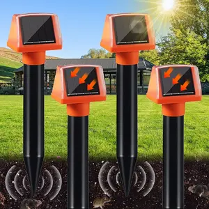 High-power rat repellent device, LED light frequency conversion ultrasonic snake repellent device, outdoor solar-powered rat repellent device, Electronic Pest Repellent, Mouse Deterrents, Rodent Repellent, suitable for courtyards, backyards, and farms.