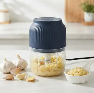 Mini Meat Grinder Garlic Puree Maker Electric Food Shredder for Minced Meat Vegetable Onion Ginger Chili USB Charging Portable Kitchen Gadget Rechargeable Lithium Battery raccoon cheese grater lychee peelers
