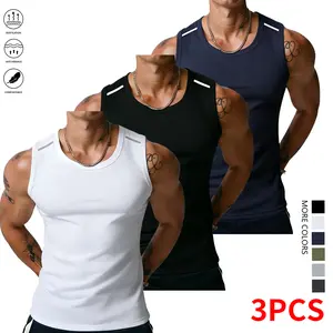 Men’s ultra-thin loose summer tank top with a crew neck design—breathable athletic tank suitable for outdoor running and activities.