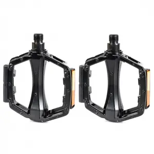 Pair of / Aluminum Alloy Mountain Bike Pedals, Durable Cycling Accessories for Easy Installation, Lightweight Design for Enhanced Performance