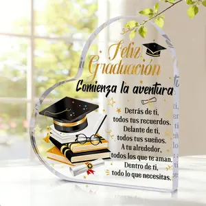 1pc Graduation Gift,Spanish "Feliz GraduacióN" Heart-Shaped Durable Acrylic Desk Decor Sign, Bachelor'S Hat Book Pattern,Graduation Gift for Friends and Classmates,Suitable for Graduation Party Decor,Room Decor,Home Decor,Office Decor,Bedroom Decor