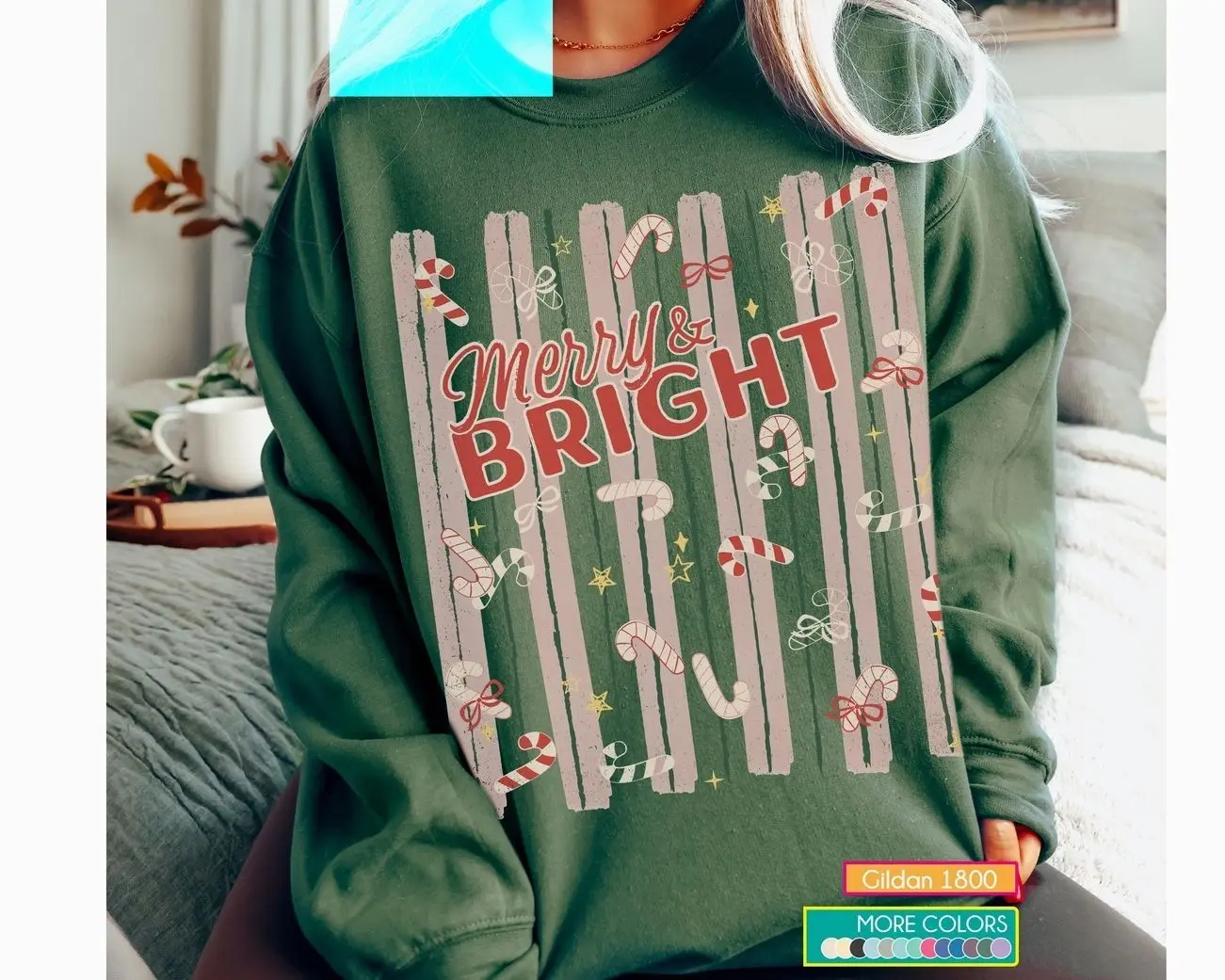 Vintage Pink Christmas Merry And Bright Crewneck Sweatshirt, Retro Pastel Striped Candy Cane Bows Pattern Sweater, Cute Cozy Pinkmas Holiday Aesthetic Long Sleeve Jumper, Xmas Holiday Party Outfit, Cute Christmas Gift for Women & Girlfriends