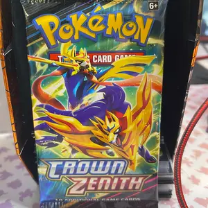 Pokémon crown zenith