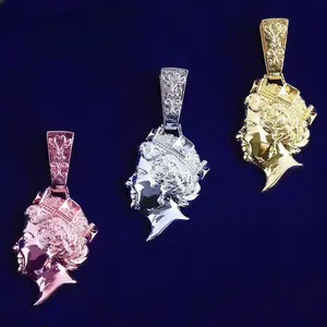 [ICE HUE]18K Gold Vacuum Plated Copper with 5A+ Sri Lanka Zircon Queen of The United Kingdom Pendant with Necklace Miami Italy Mexico & Micro Inspired for Women & Men Luxury Jewelry,Daily Wear,Casual Fashion,Gift Idea,,Classic,Hip Hop