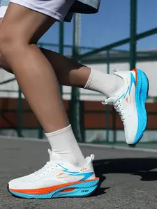 Unisex Light Cushion Athletic Running Shoes Supercritical Foam Midsole Anti-slip Carbon Plate Outsole For Jogging And Commute