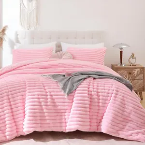 Fluffy Queen Comforter Set 3 Pieces - Pink Fleece Micro-Mink & Flannel Faux Fur, Luxury Soft Warm Bedding, Machine Washable, Cozy All Season Duvet