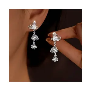 1pair  three-butterfly earrings, exquisite, cute and with a unique design style, are suitable for wearing in various daily occasions