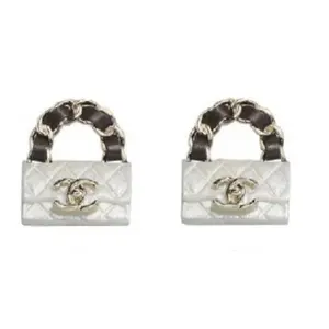 Pre-owned CHANEL Alloy Earring