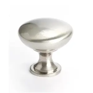 Berenson  0.75 x 1.12 in. Advantage Plus 1 Knob - Brushed Nickel
