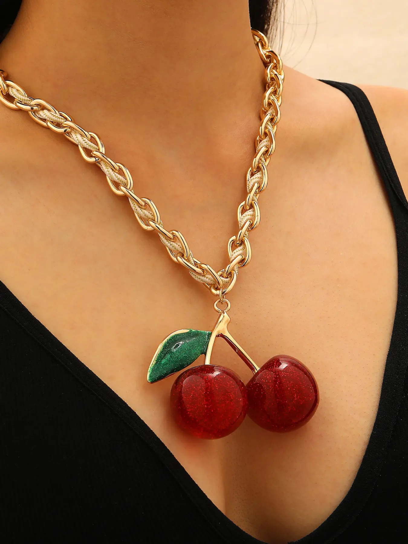 Cherry Pendant Necklace, Fashionable Millennium Sweet Cool Gift for Stylish Girls, Birthday Gift Jewelry, Daily & Party Wear, Alloy Chain, All Seasons