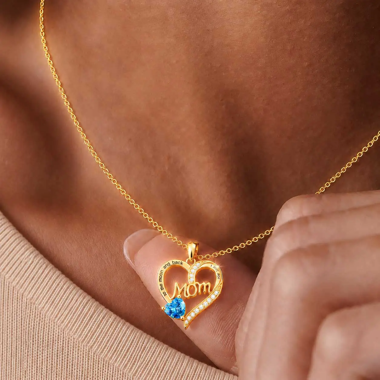 Mom Heart Necklace for Women, Bling Rhinestone MAM Letter Pendant Necklace, Adjustable Chain Jewelry, Sparkly Heart Necklace, Mother’s Day Gift, Birthday Gift for Mom,Valentine Gift for Women,Meaningful Jewelry for Mom Wife Grandma