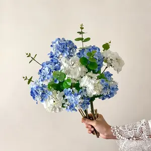 7pcs Artificial Hydrangea Flowers, Elegant Floral Arrangement for Living Room Decor, Home Decoration Bouquet, Western Style Wedding Bouquet, Photo Props for Brides