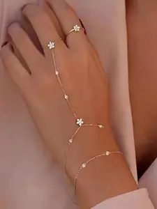 Fashionable Adjustable Zinc Alloy Bracelet with Life Flower Pendant, Perfect for Women's Daily Wear, Festive, and Casual, Trendy Bangles