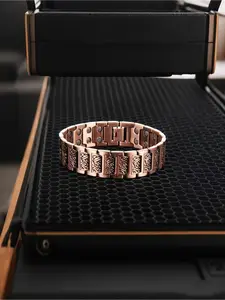 Adjustable copper magnetic bracelet for both men and women - hypoallergenic accessory gift with size adjustment tool, modern black embellishment design with magnetic buckle, Exquisite Bracelet