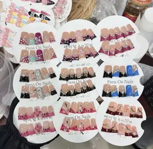 Mango(13099)gc.Baby duck nails 30$ get 15 sets
