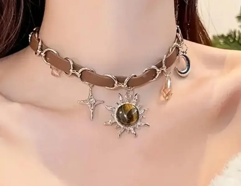 Collar Ojo de Tigre with Tiger Eye Stone and Chain Accents for Unique Style Leather Material Distinctive Design Perfect for Any Outfit