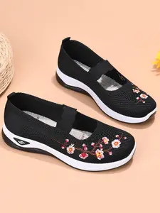 Women's Soft Sole Non-Slip Casual Walking Shoes, Embroidered Breathable Mesh Slip-On Sneakers, Comfortable Lightweight Mid-Aged Mom Shoes
