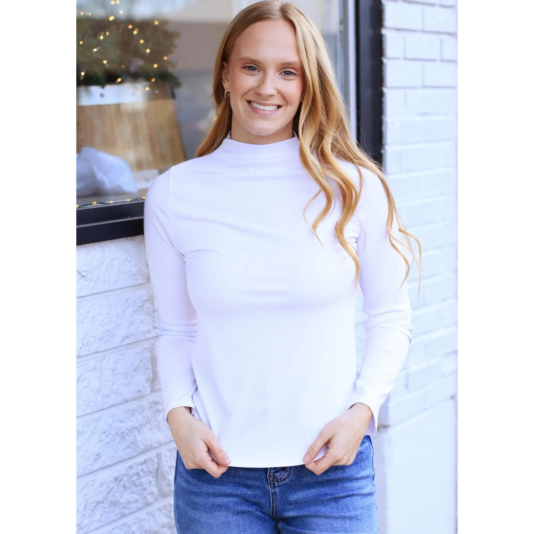 CLEARANE FINAL SALE The Go-To Ribbed Turtleneck in Off White