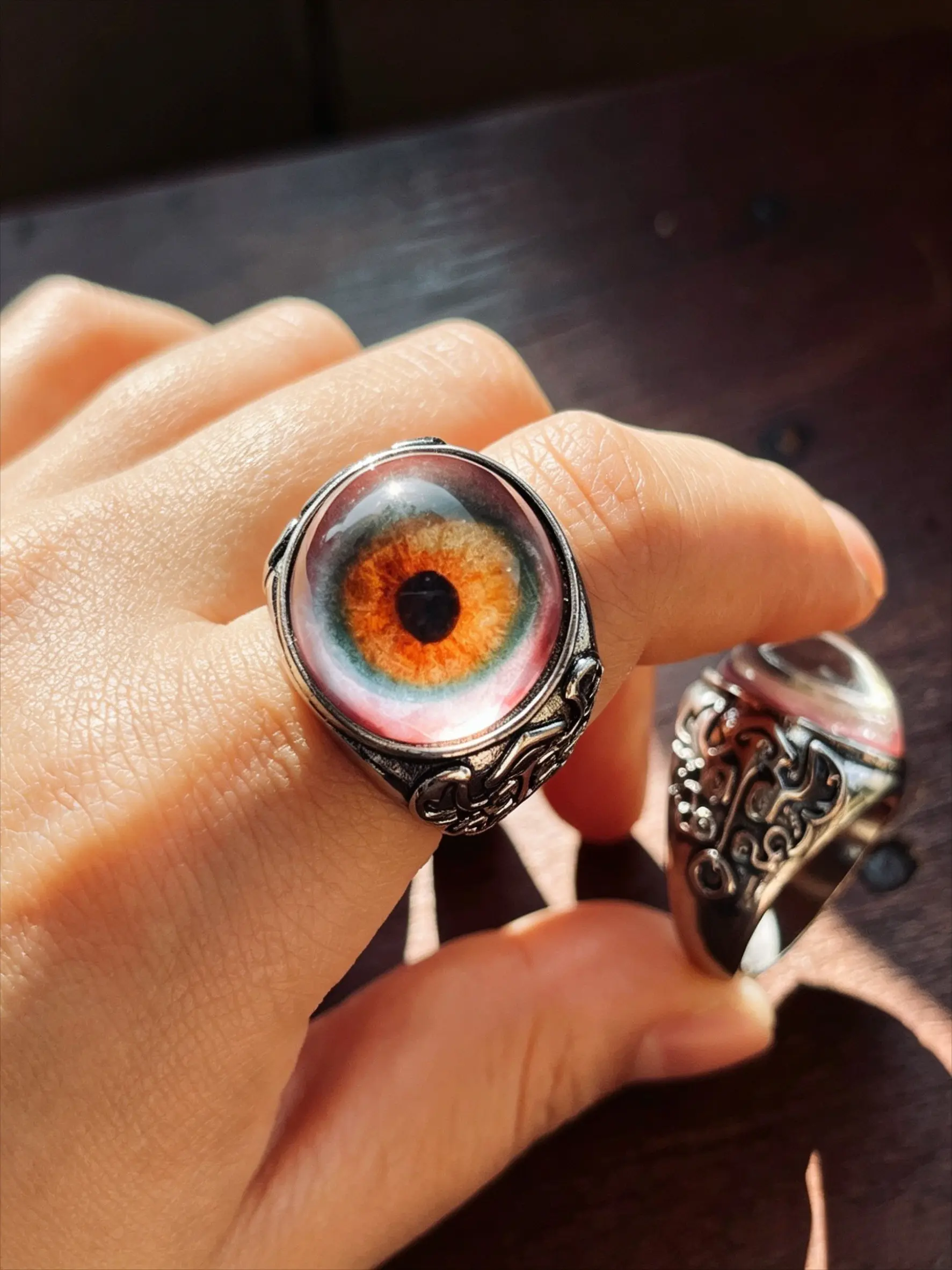 Hyperrealistic Eye Ring, Adjustable Eye Ring Pendant, Iris Jewelry, Blood Eyeball Vintage Finger Ornament, Elegant Everyday Ring Plants Design, Costume Jewelry